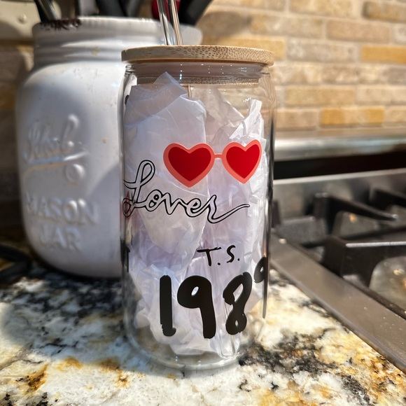 Taylor Swift Glass beer can - Picture 1 of 7